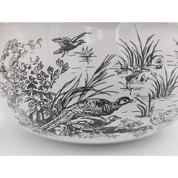 Tabletops Unlimited Pot with Lid Brass In English Toile Enameled Pattern 9"x 5" - Picture 7 of 16